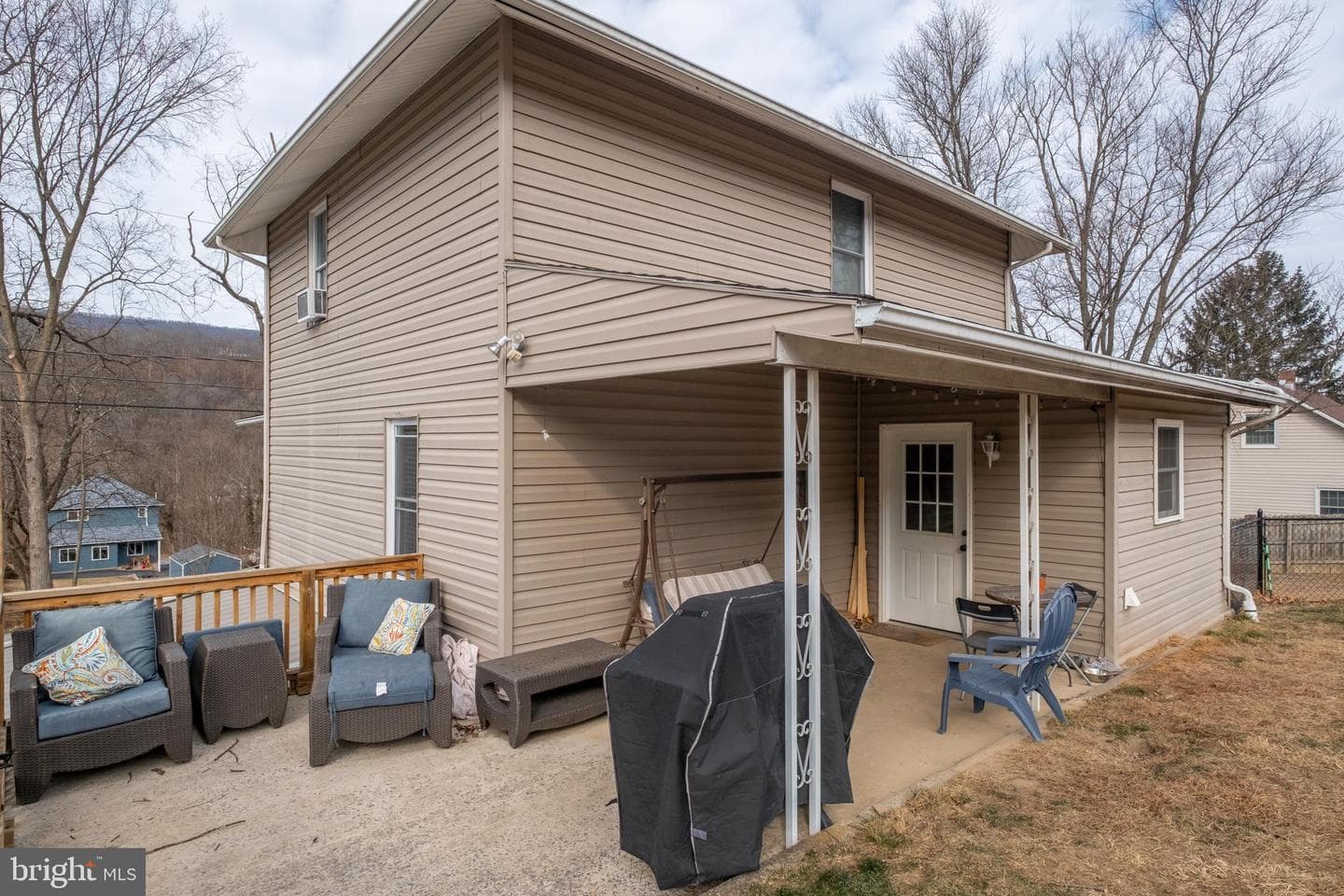 529 B Street photo 29