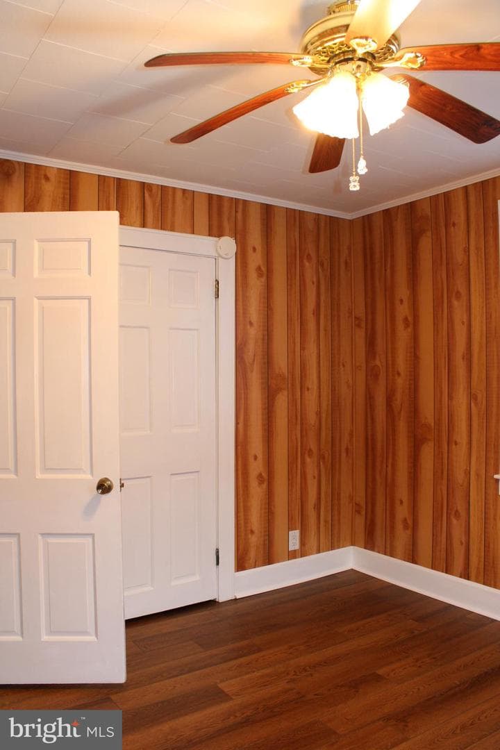 12024 Iris Avenue photo 16