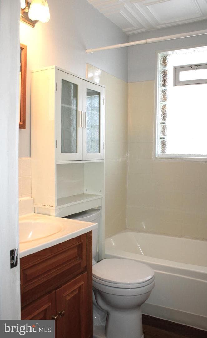12024 Iris Avenue photo 19