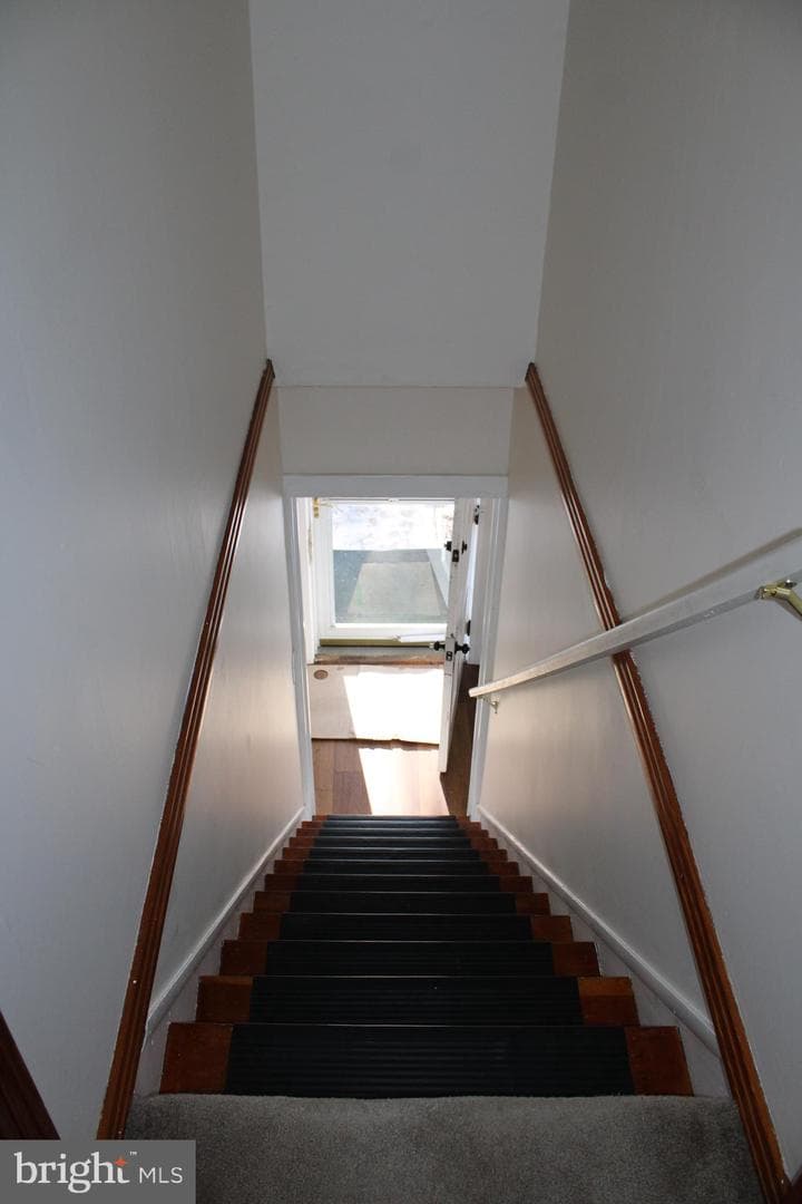 12024 Iris Avenue photo 33