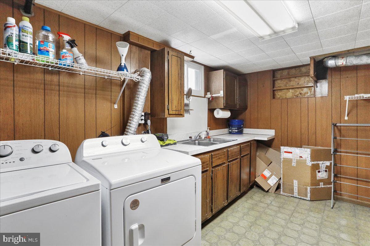419 Avirett Avenue photo 30