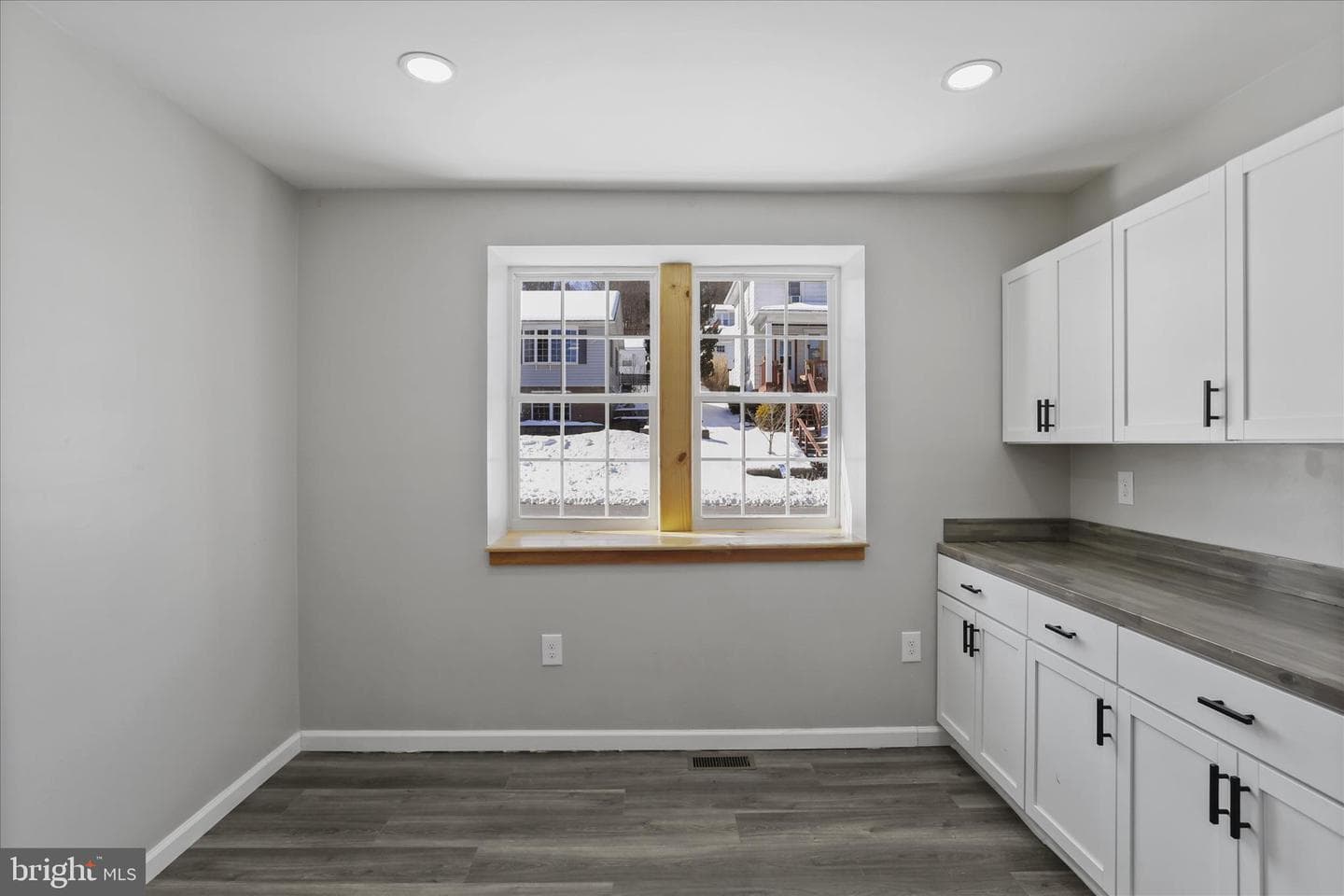 12702 Bowling Street photo 13