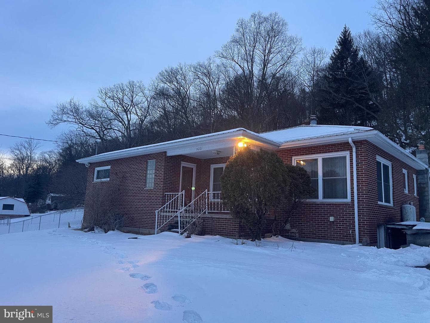 14221 Hazen Road NE photo 36