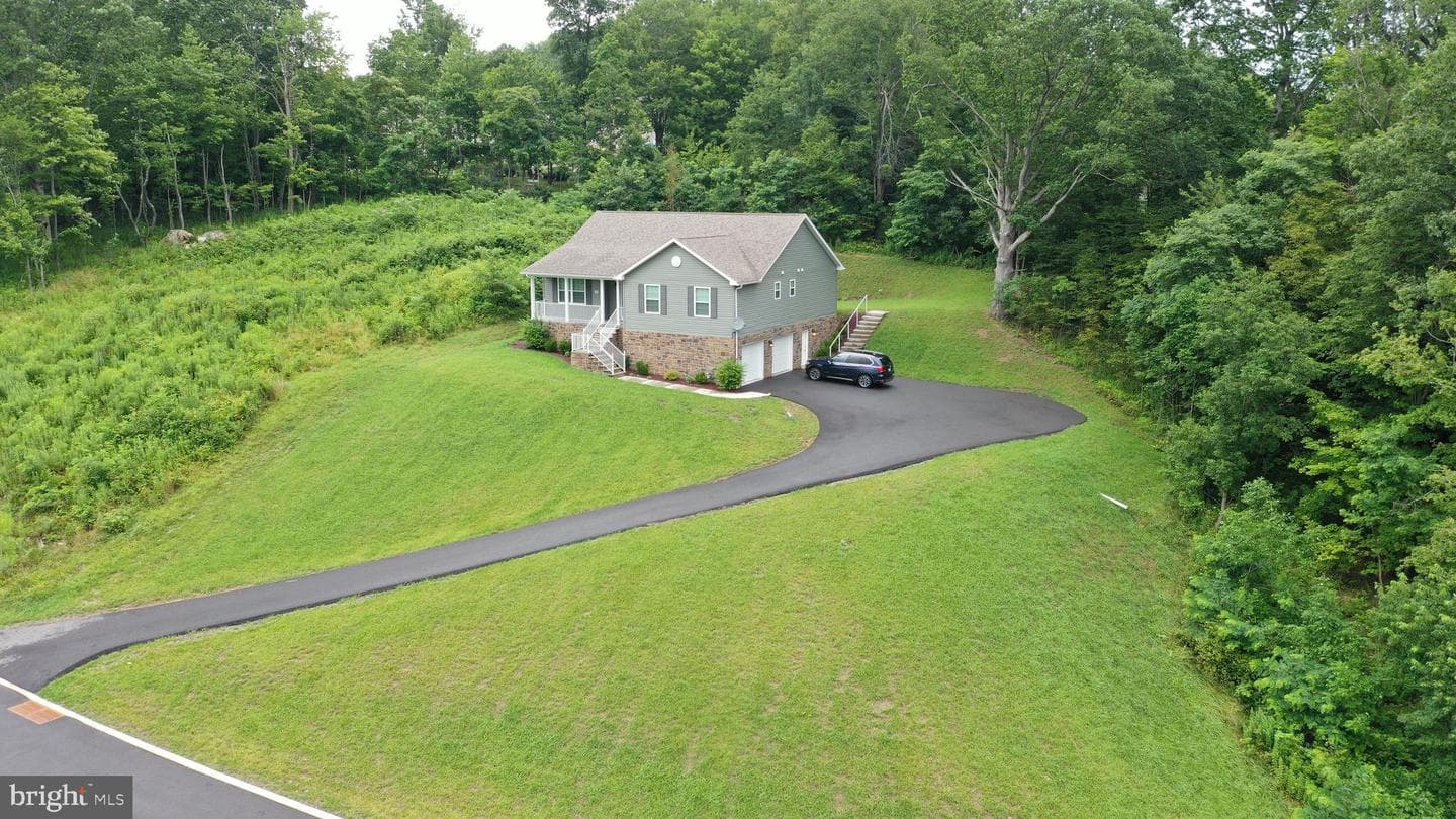 230 Redstone Terrace photo 51