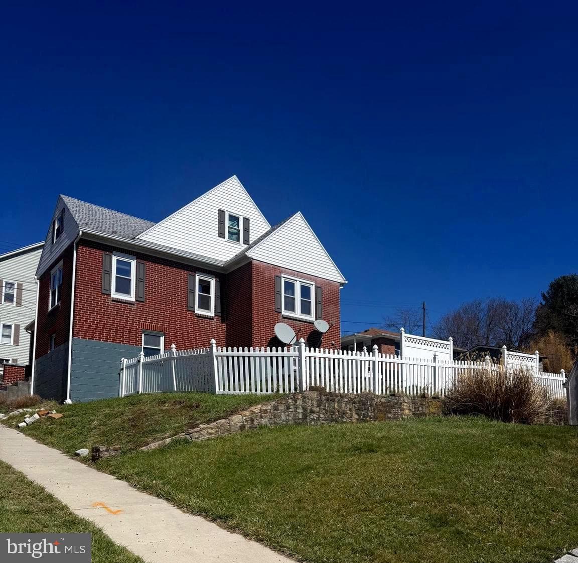 212 E Main Street, Frostburg