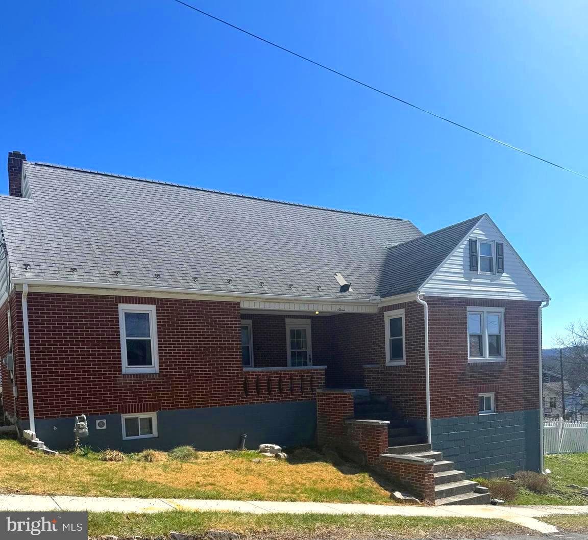 212 E Main Street, Frostburg