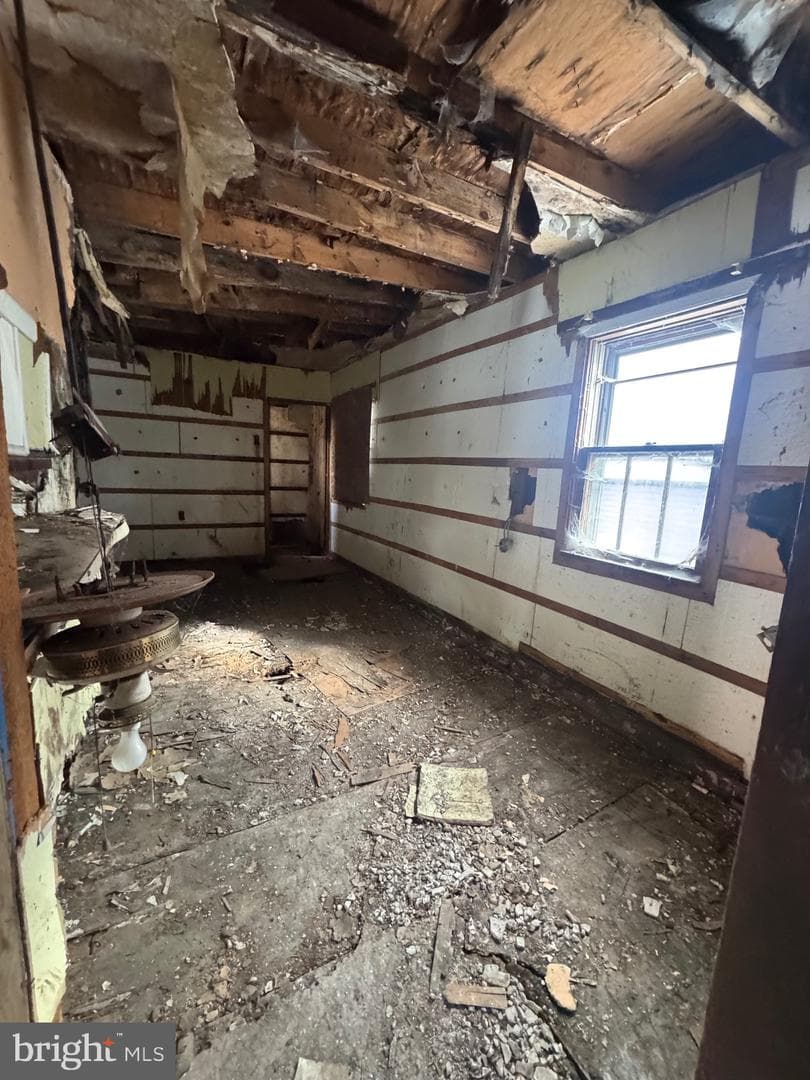 613 Williams Street photo 6