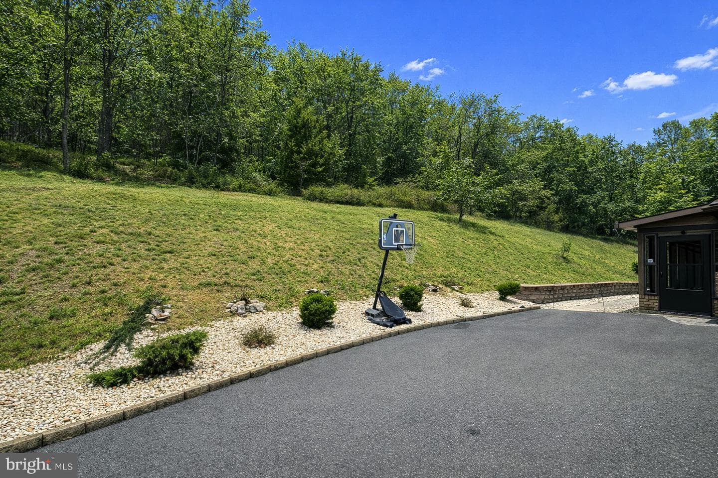 1105 Weires Avenue photo 58