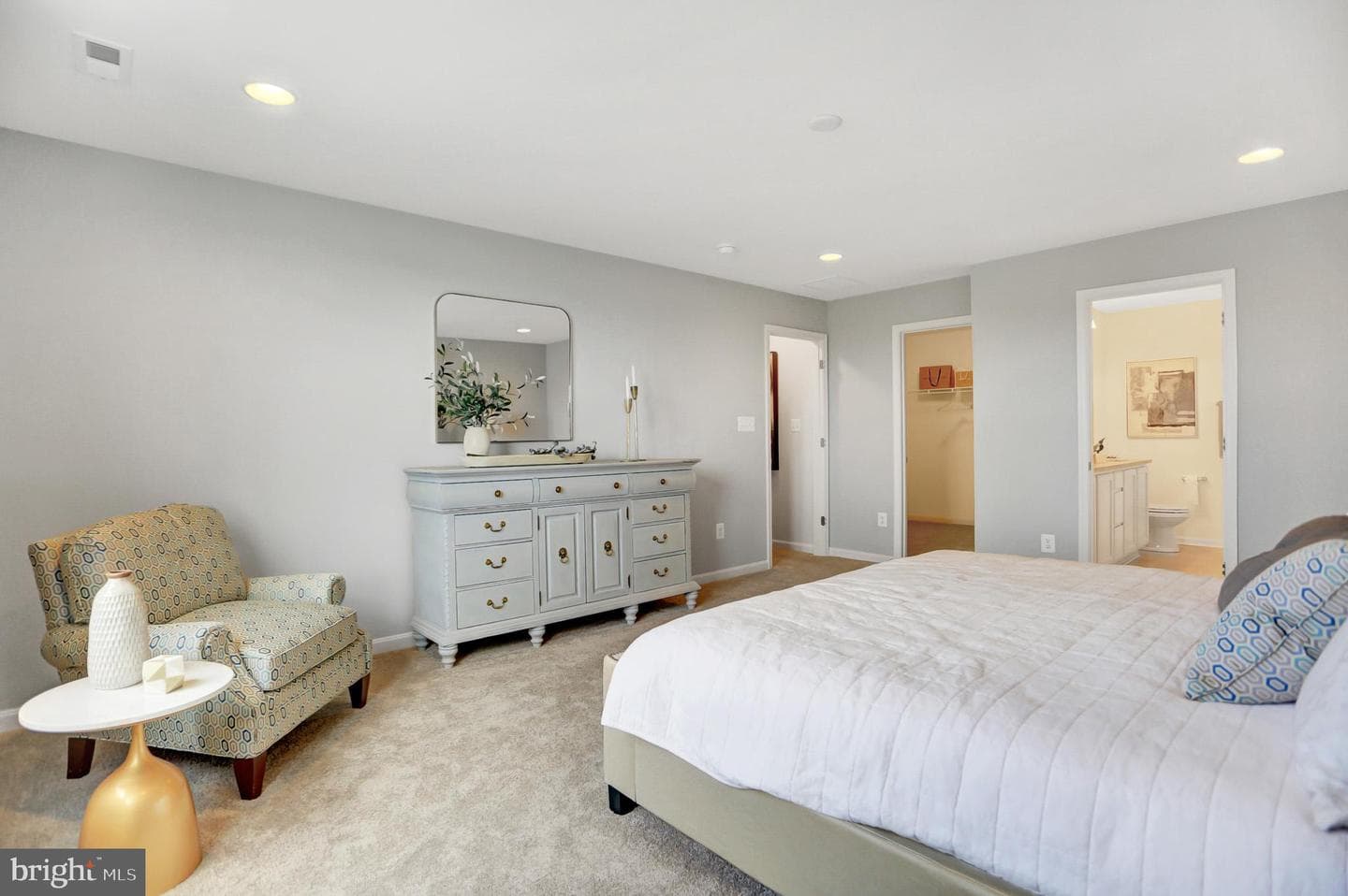 209 Redstone Terrace photo 20