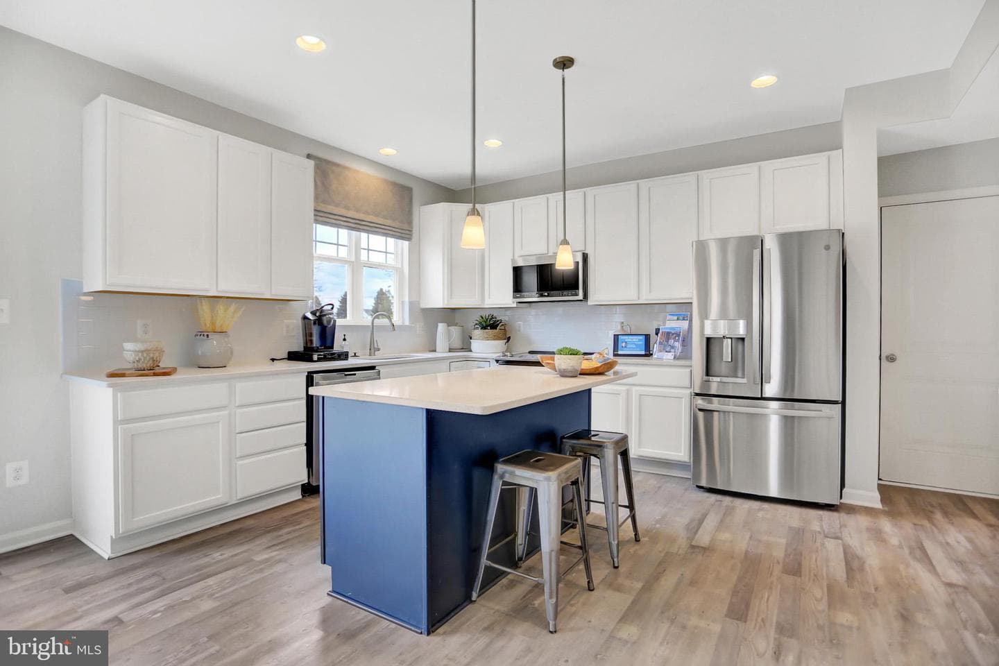 209 Redstone Terrace photo 7