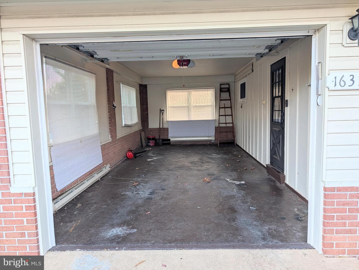 16314 Conda Way photo 4