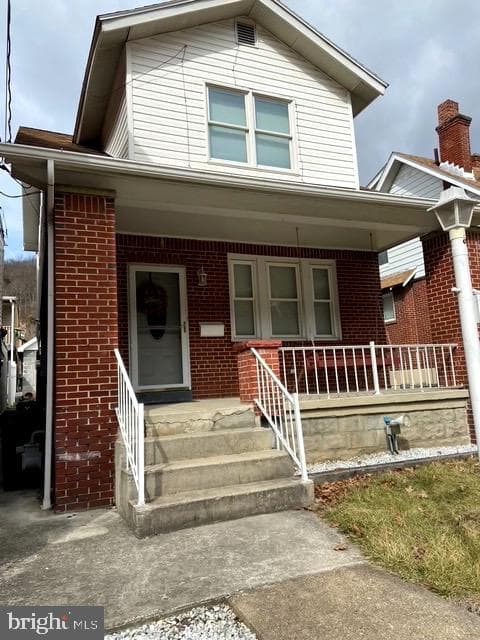 720 Frederick Street, Cumberland
