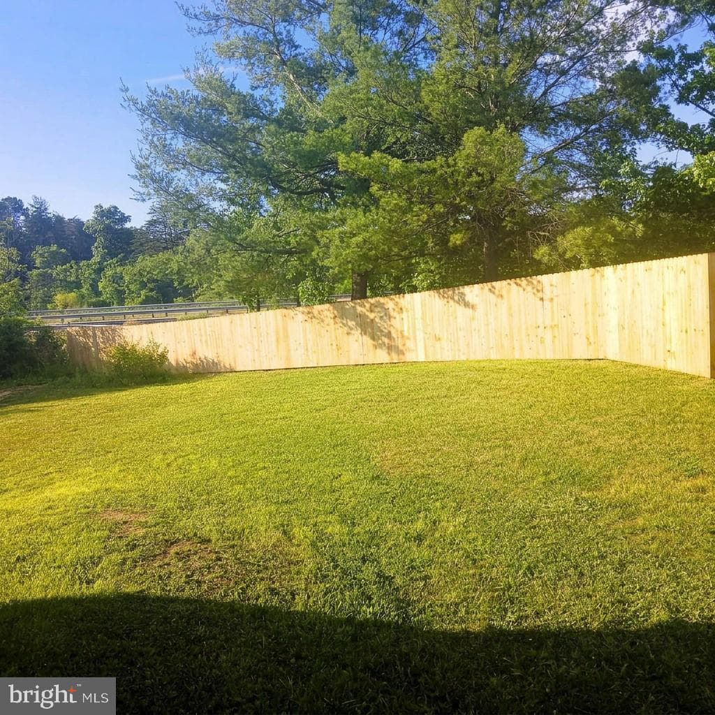 21531 National Pike NE photo 2