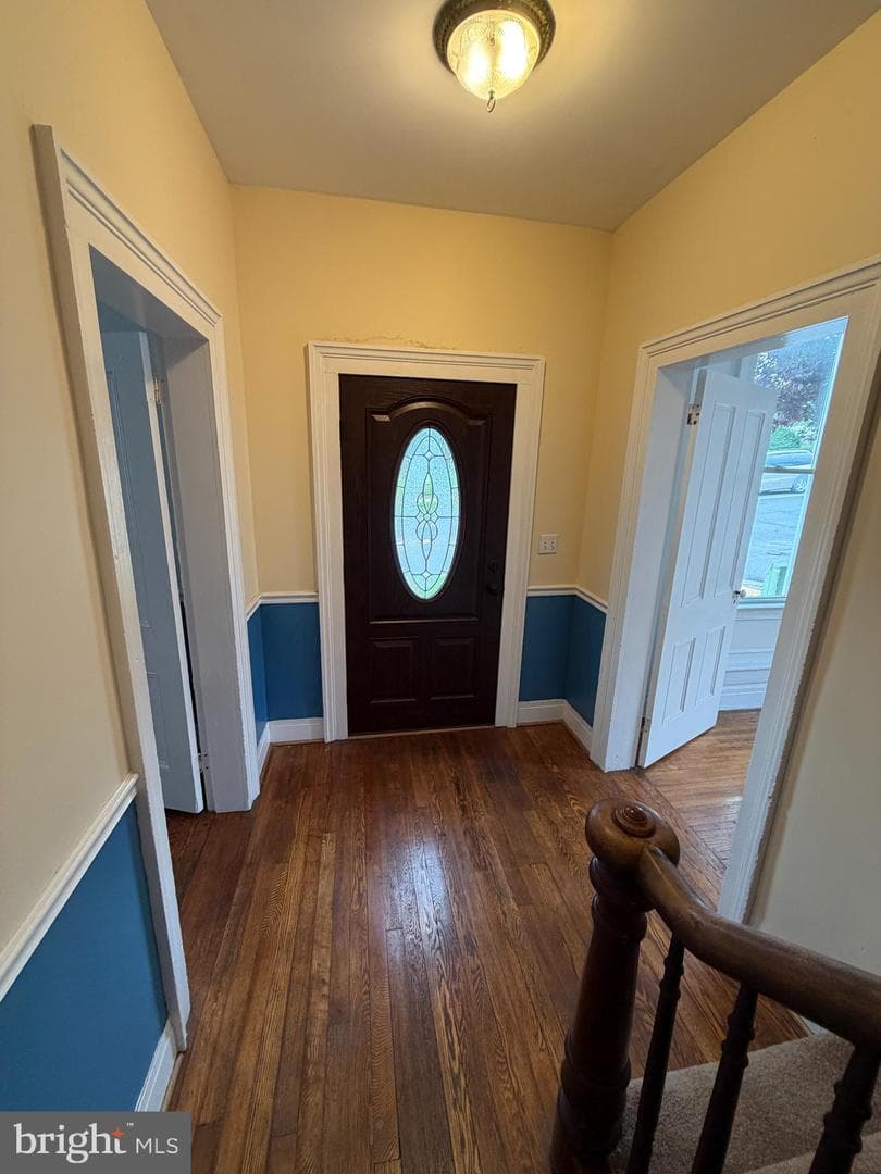 61 W Main St, Frostburg