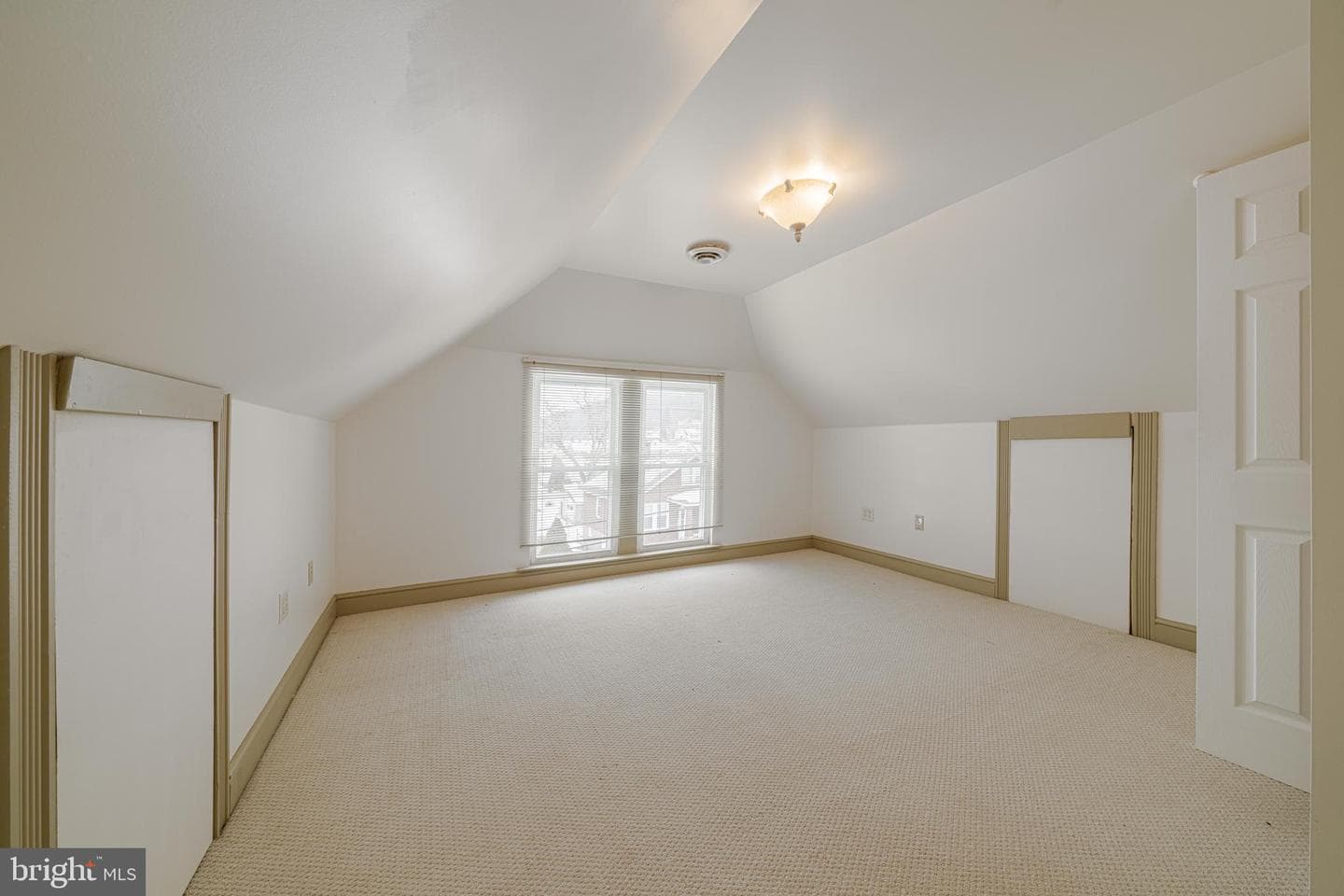 501 Warren Street photo 51