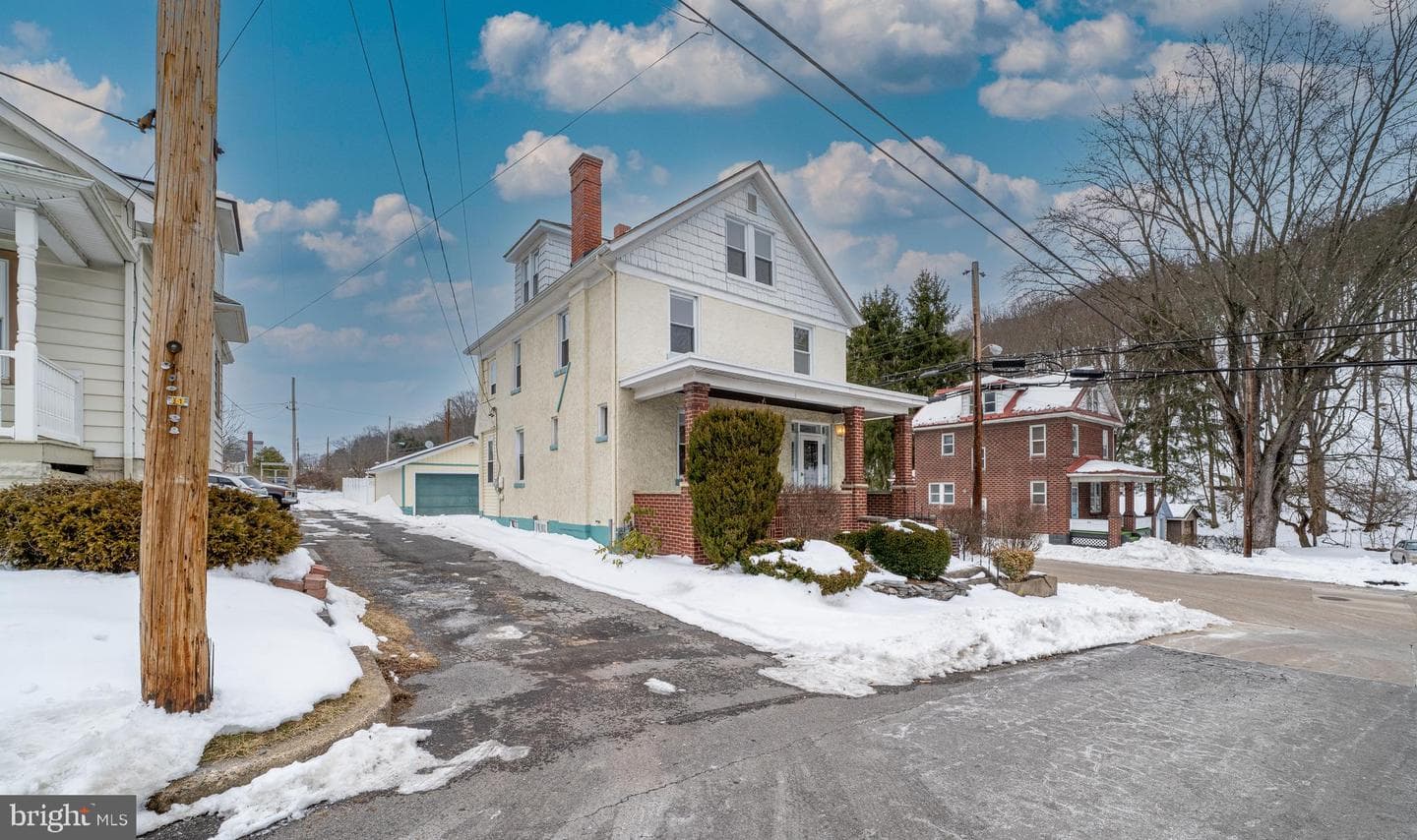 501 Warren Street photo 6