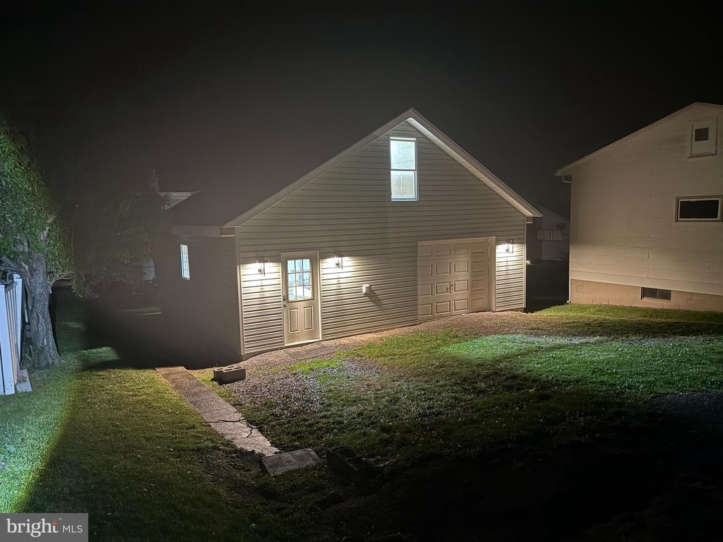114 Green Street photo 2