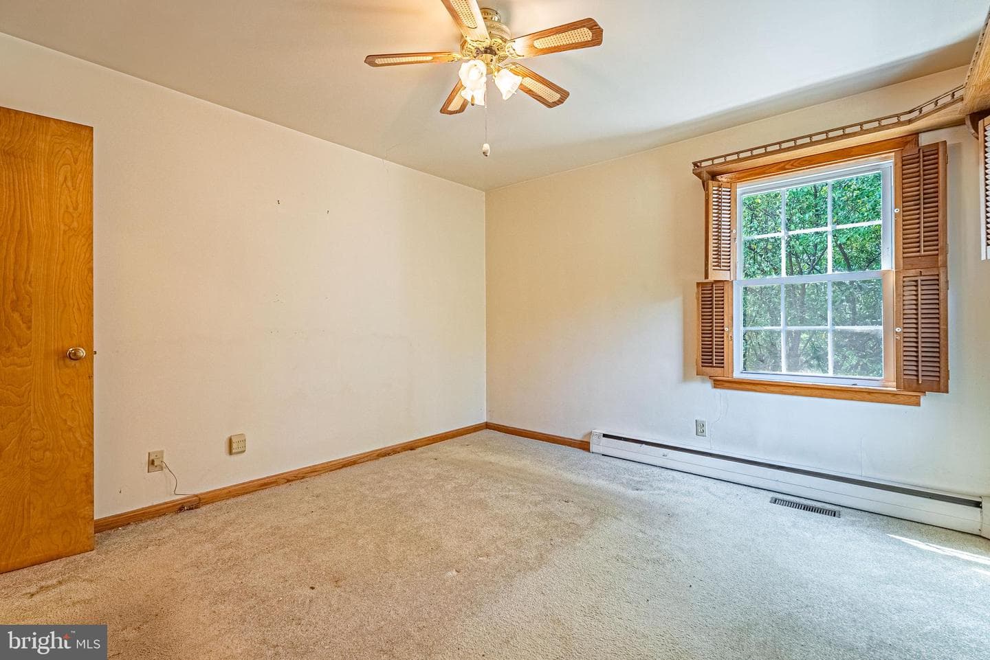 1006 Kent Avenue photo 19