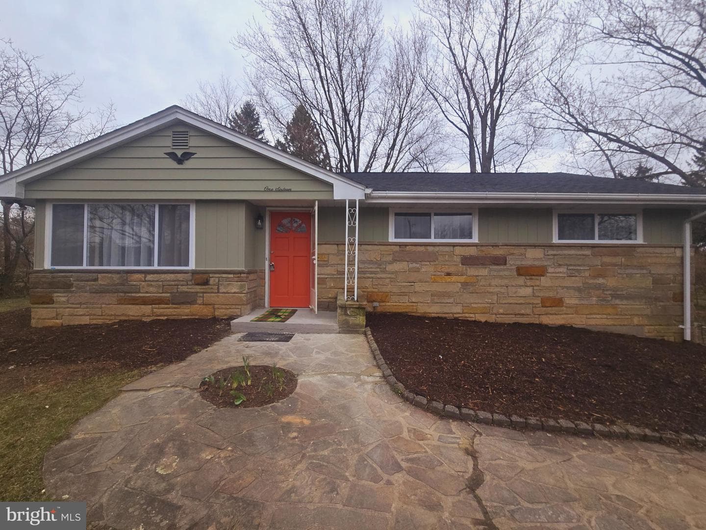 116 Armstrong Street