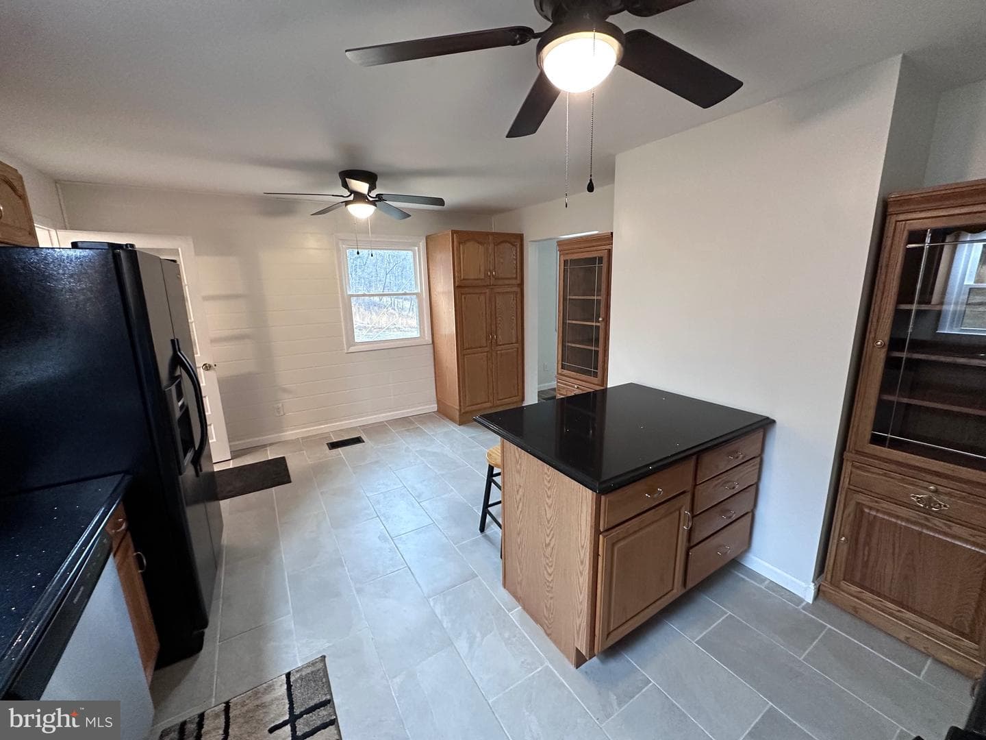 18712 Crossland Road photo 47