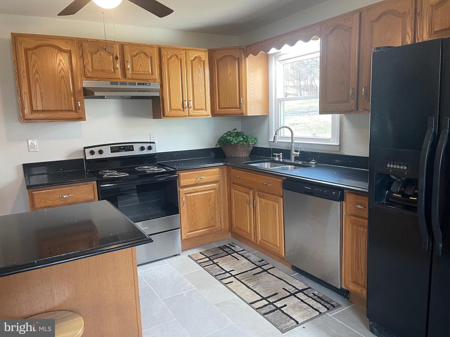 18712 Crossland Road photo 49