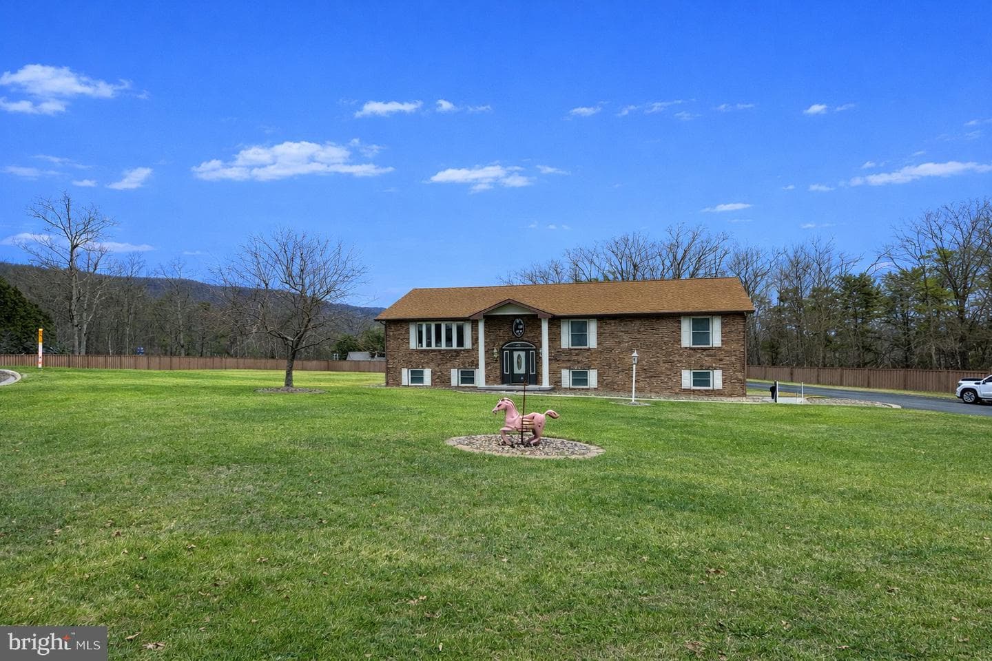 14001 Rolling Oak Dr photo 3