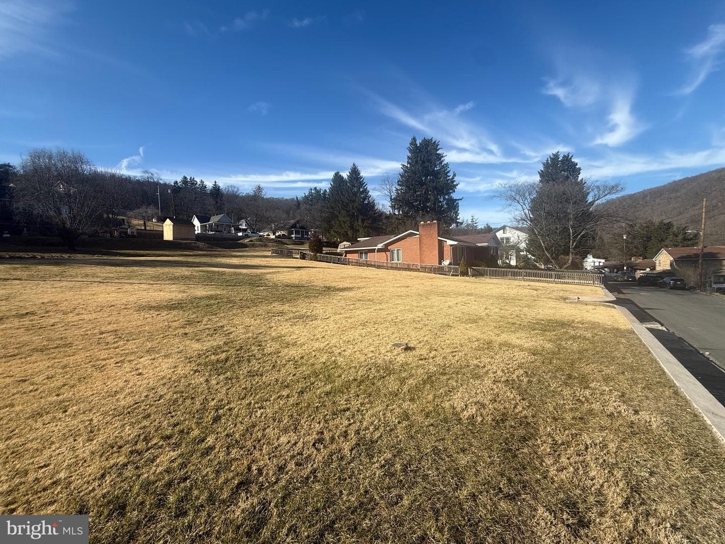 226 Wood Street photo 9