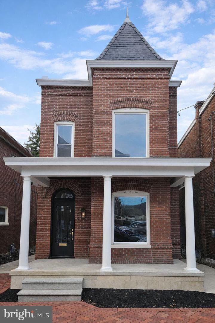 308 Cumberland Street