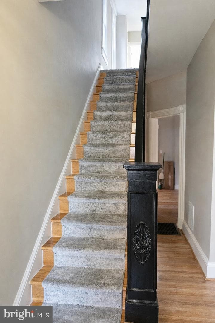 308 Cumberland Street photo 5
