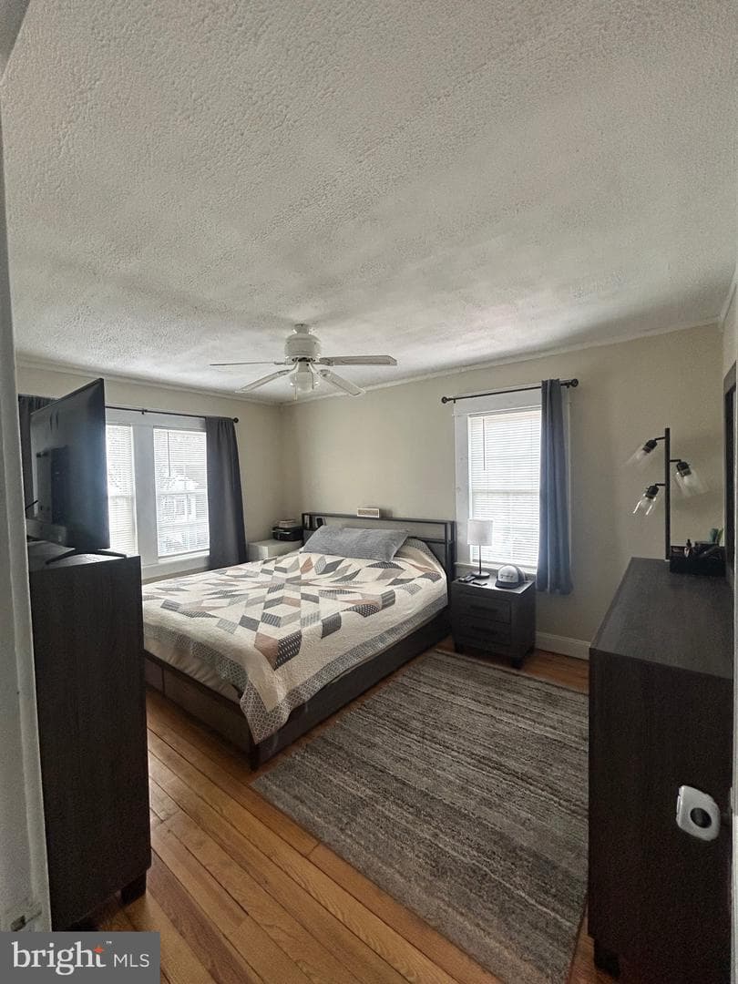 14700 Oakwood Street photo 23