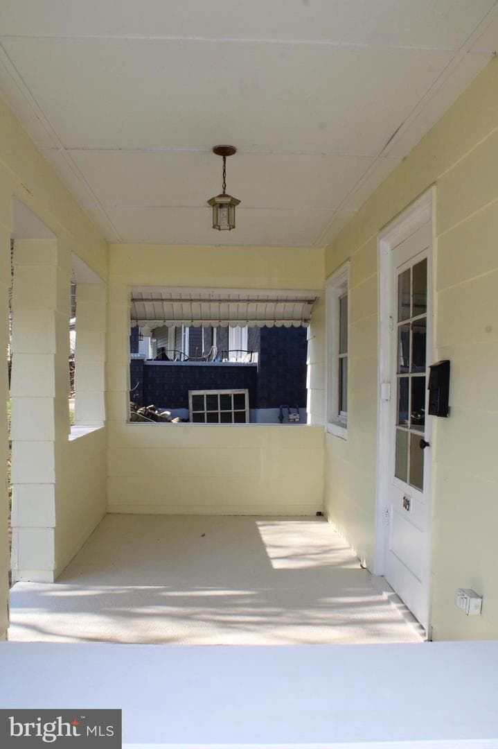 705 Hill Top Drive photo 4