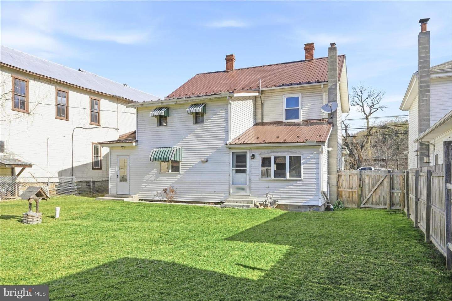 21802 National Pike NE photo 30