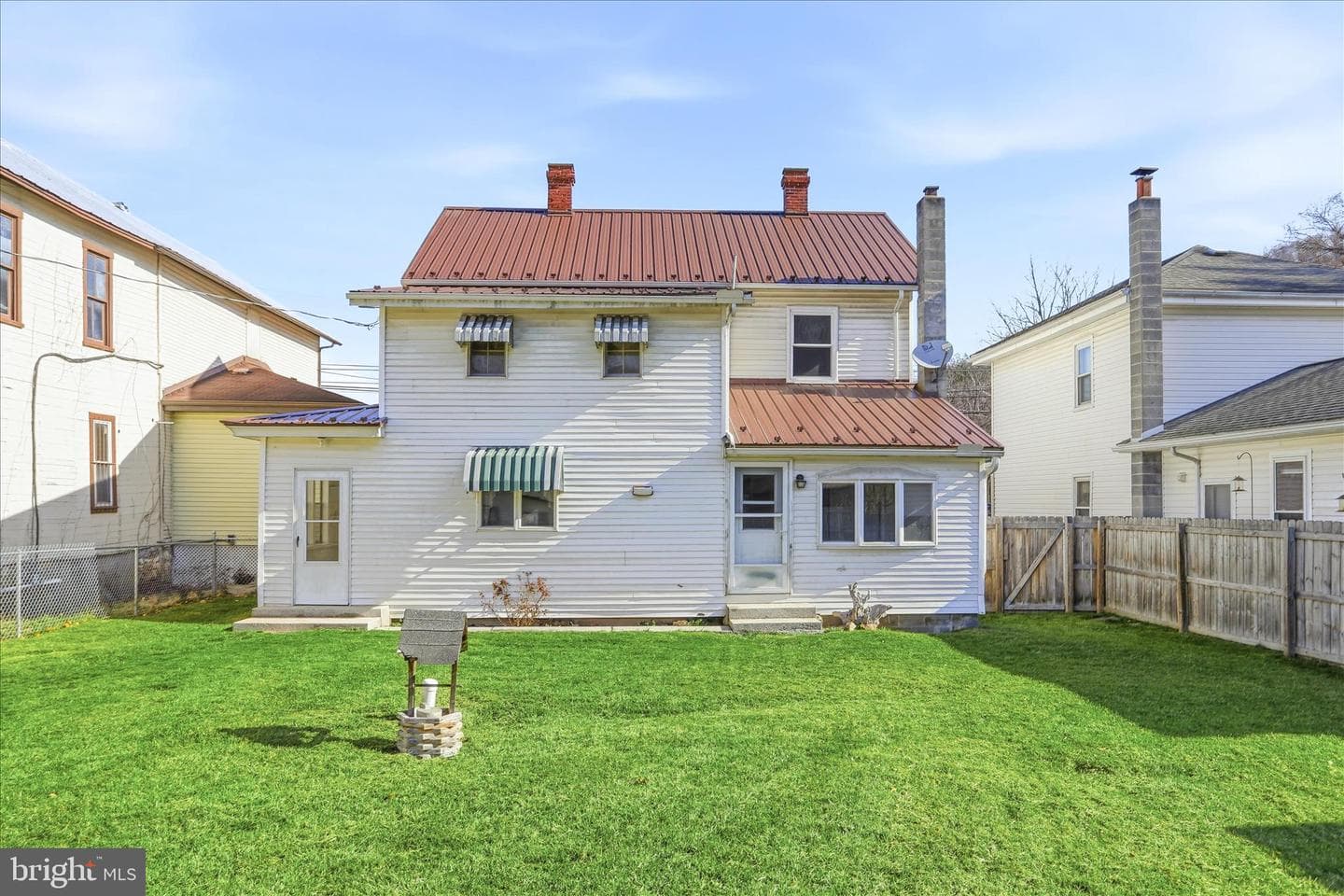 21802 National Pike NE photo 31