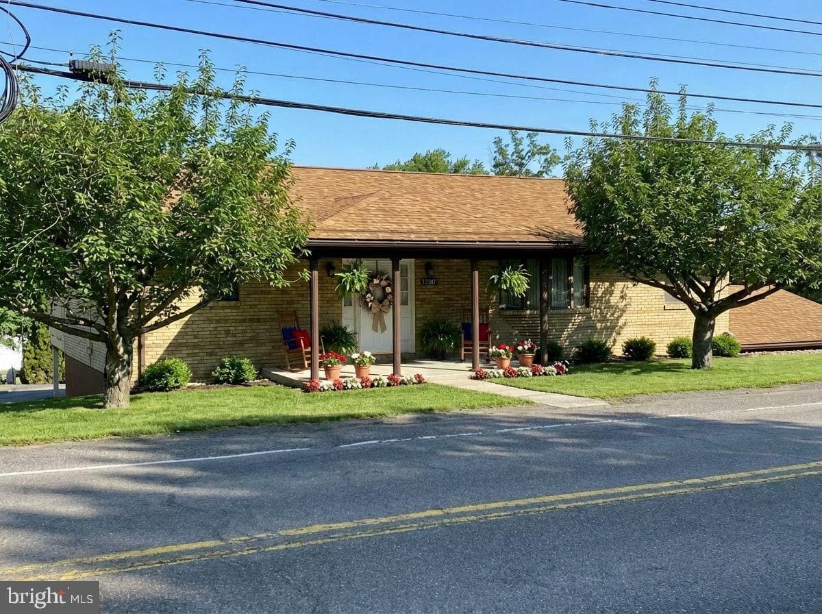 17207 Old National Pike