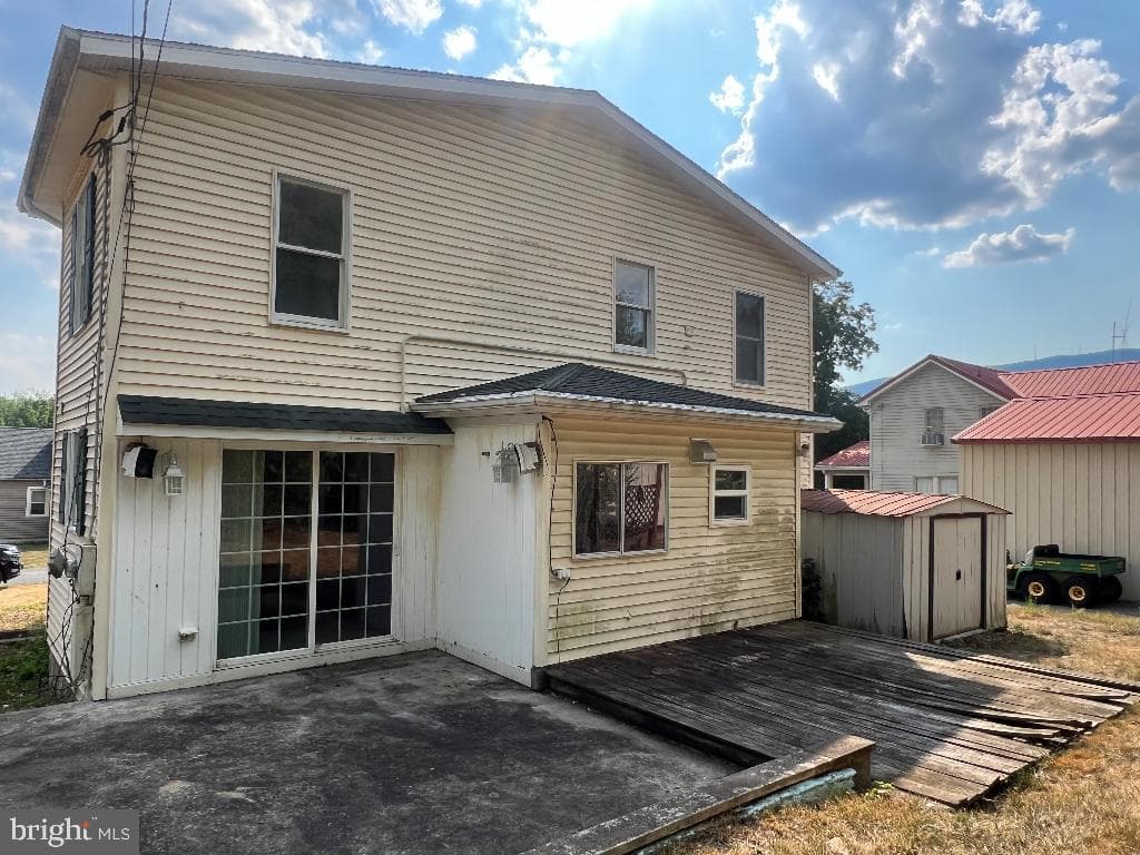 13813 Maple Tree Lane SW photo 3
