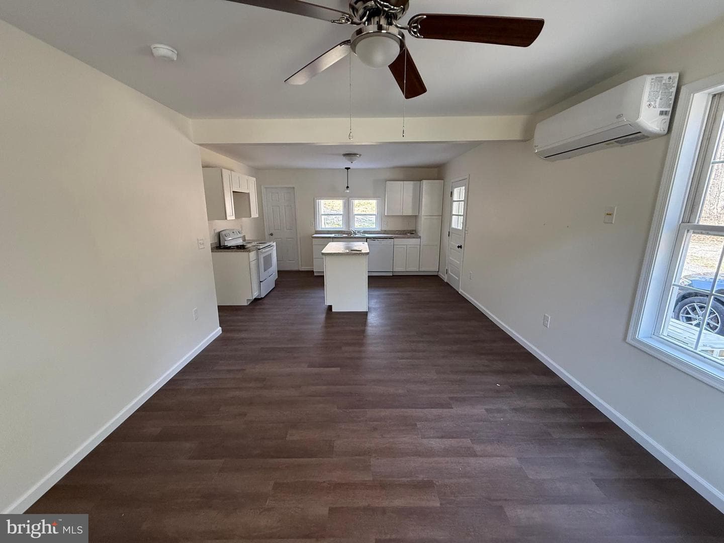 12413 Shadoe Hollow Road NE photo 4