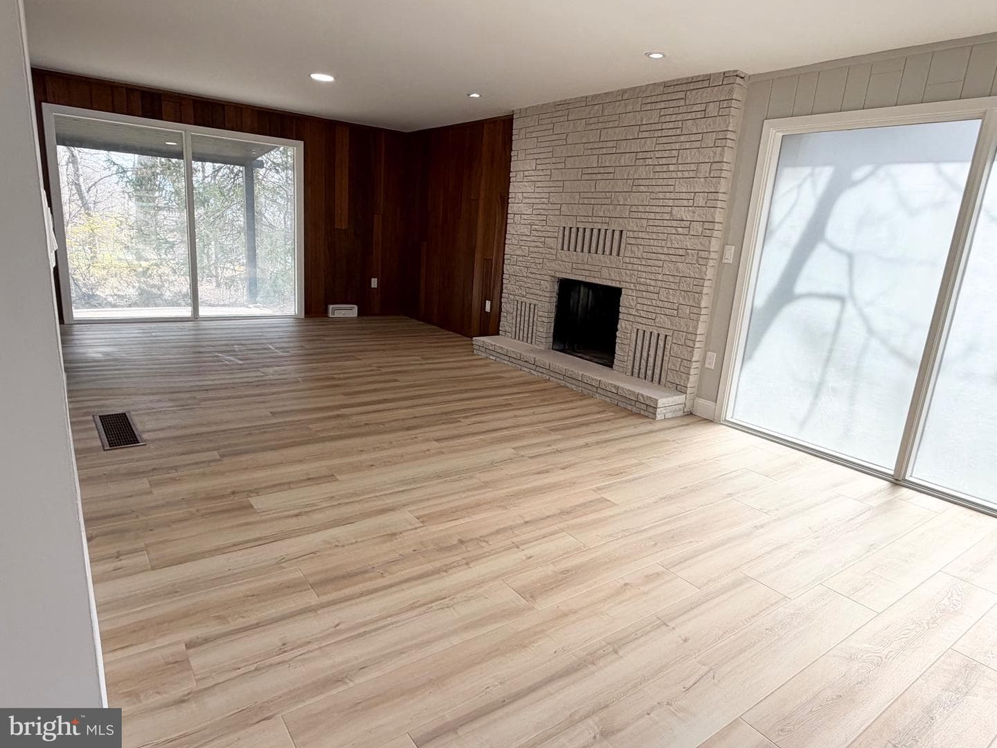 13 Warfield Place photo 11
