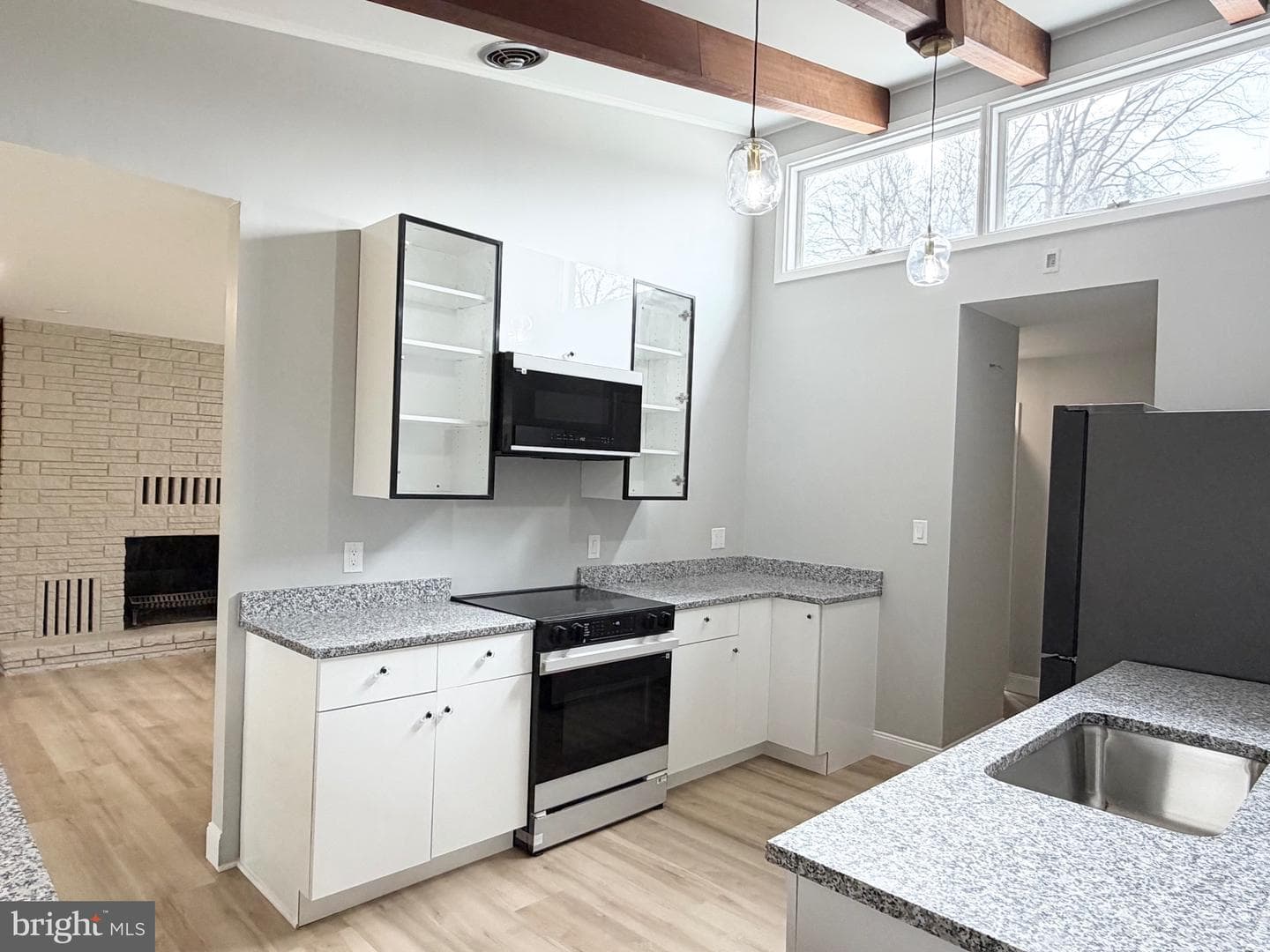 13 Warfield Place photo 4