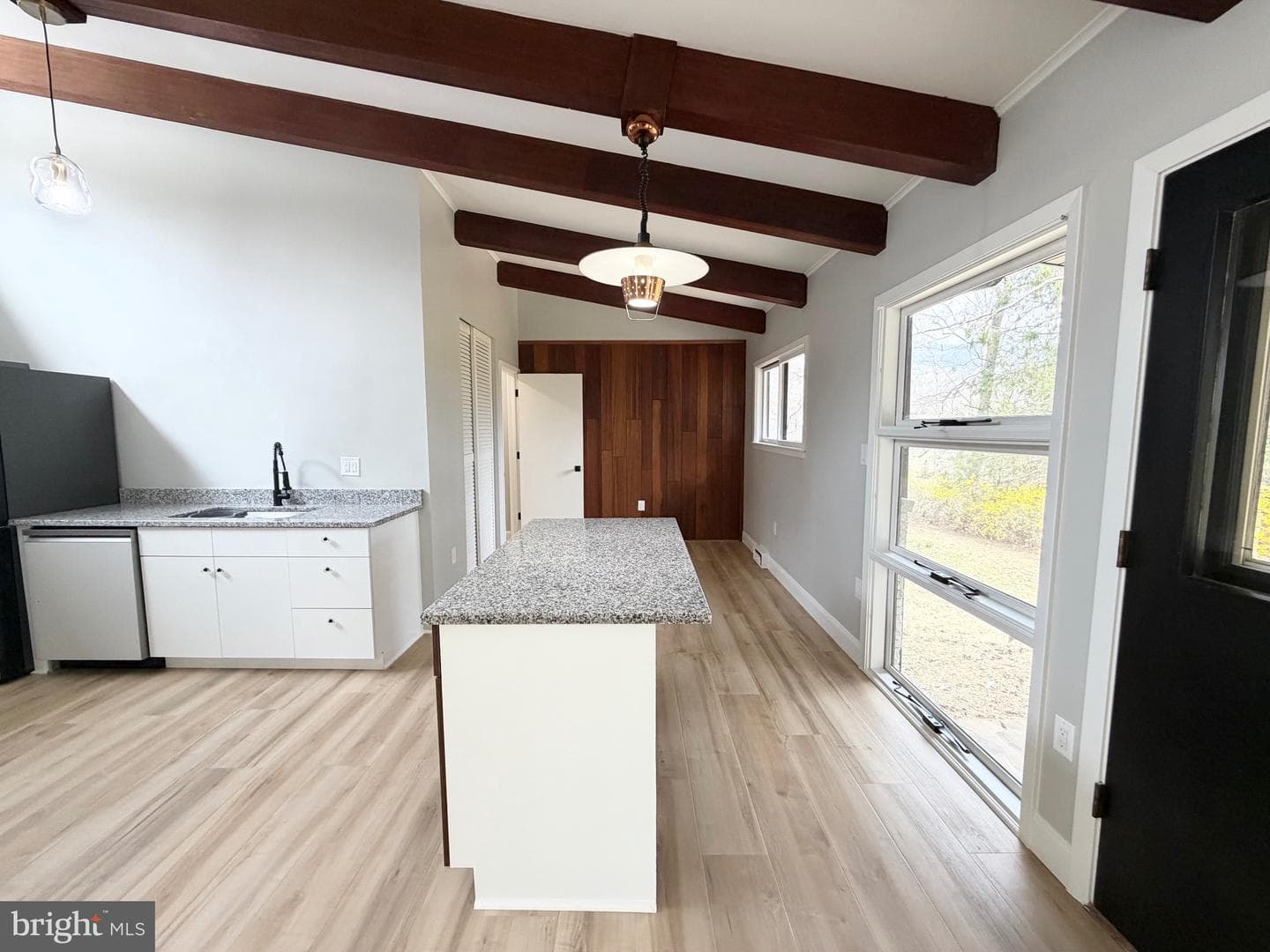 13 Warfield Place photo 6