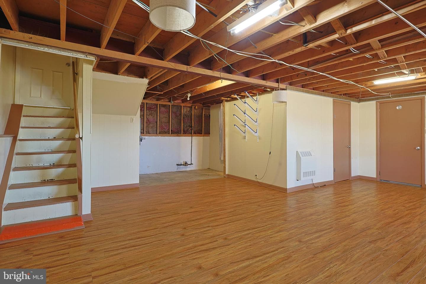 701 White Avenue photo 29