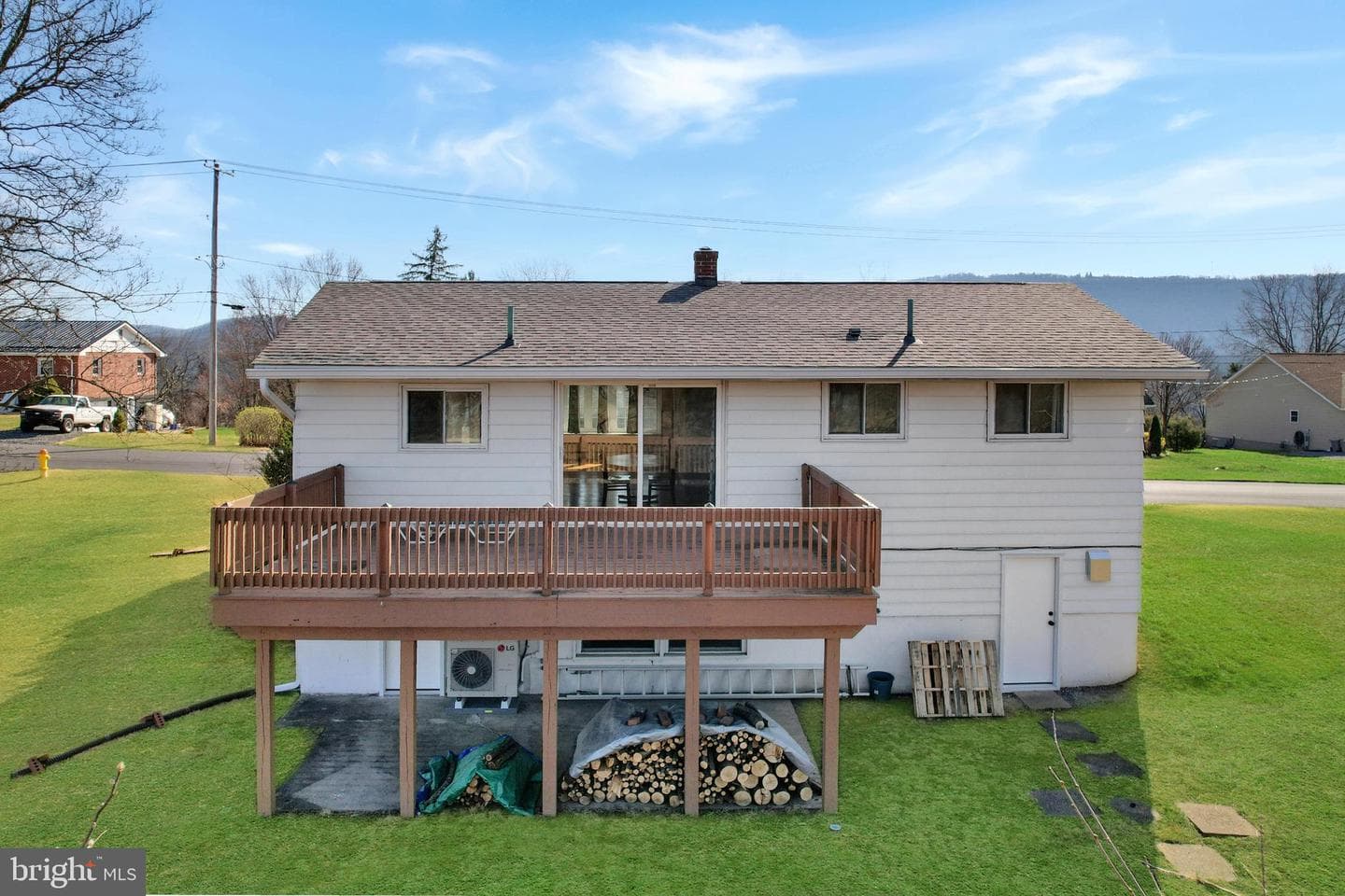 701 White Avenue photo 52