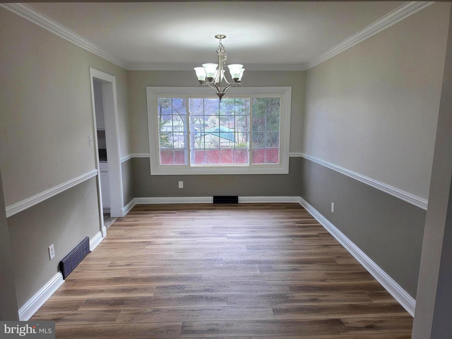 11 Linda Way photo 11