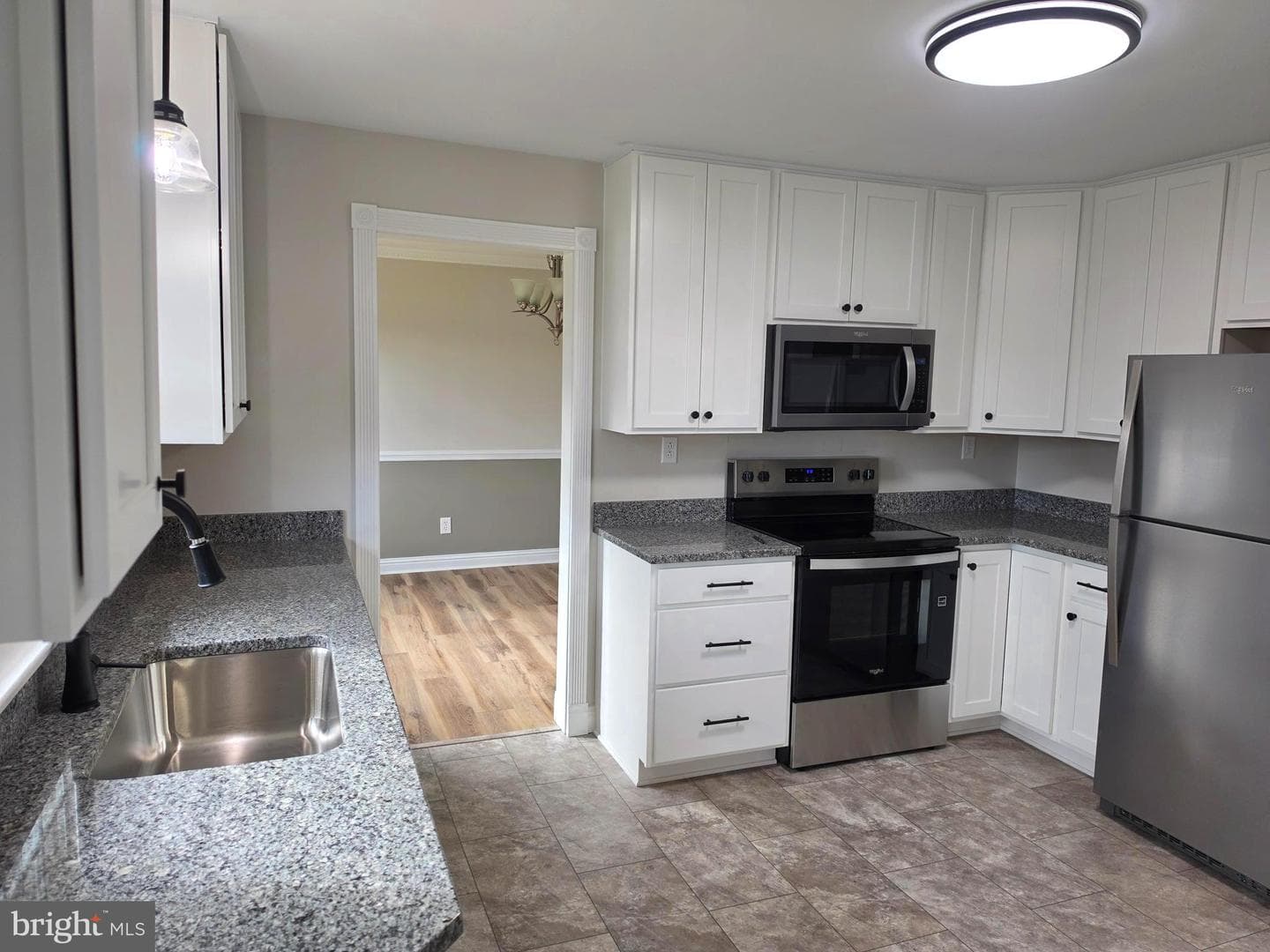 11 Linda Way photo 15
