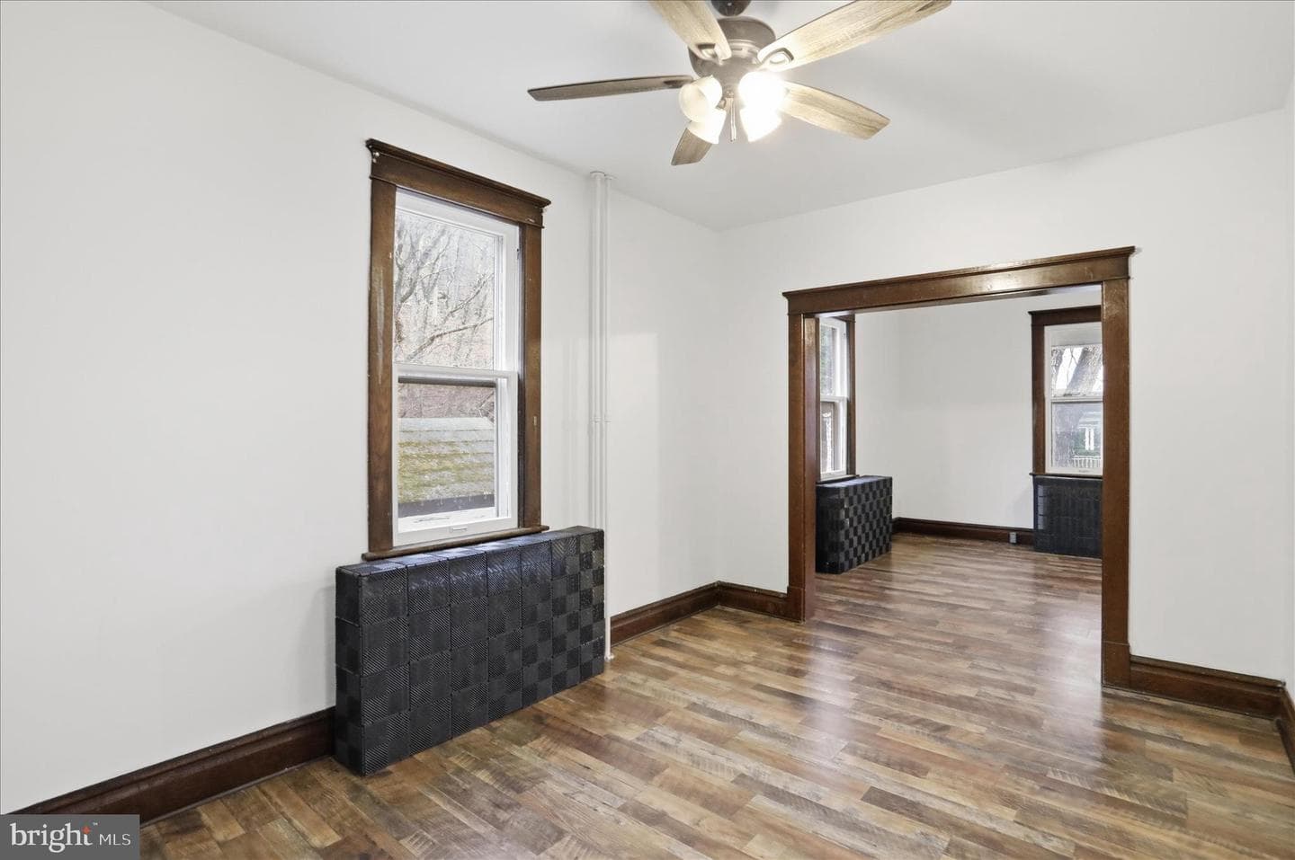 465 Warren Street photo 10