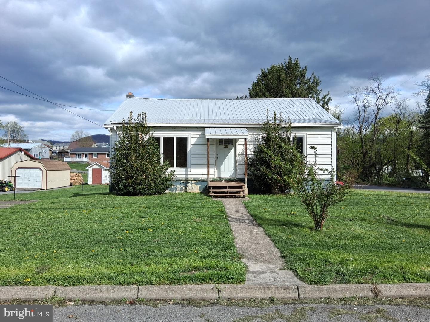 256 Blackiston Avenue, Cumberland