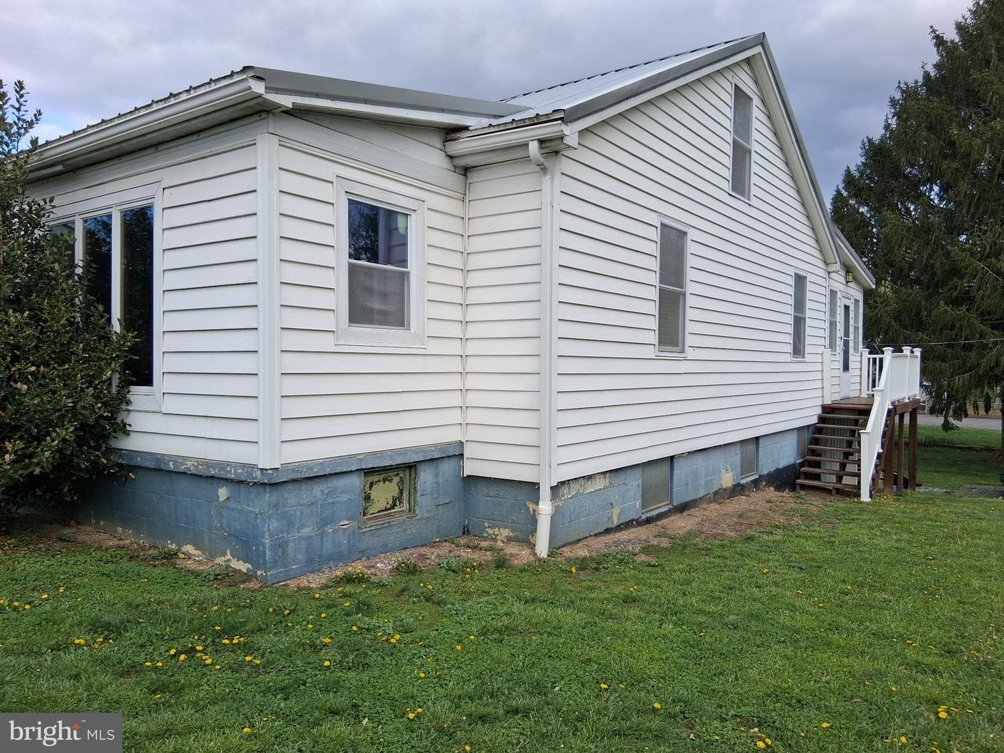 256 Blackiston Avenue photo 5