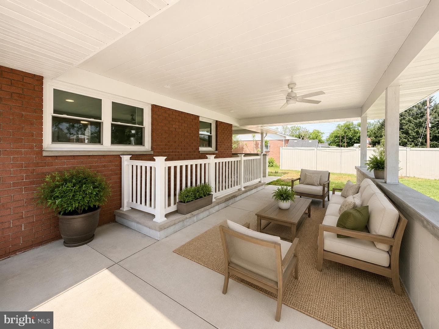 1430 Willow Court photo 28