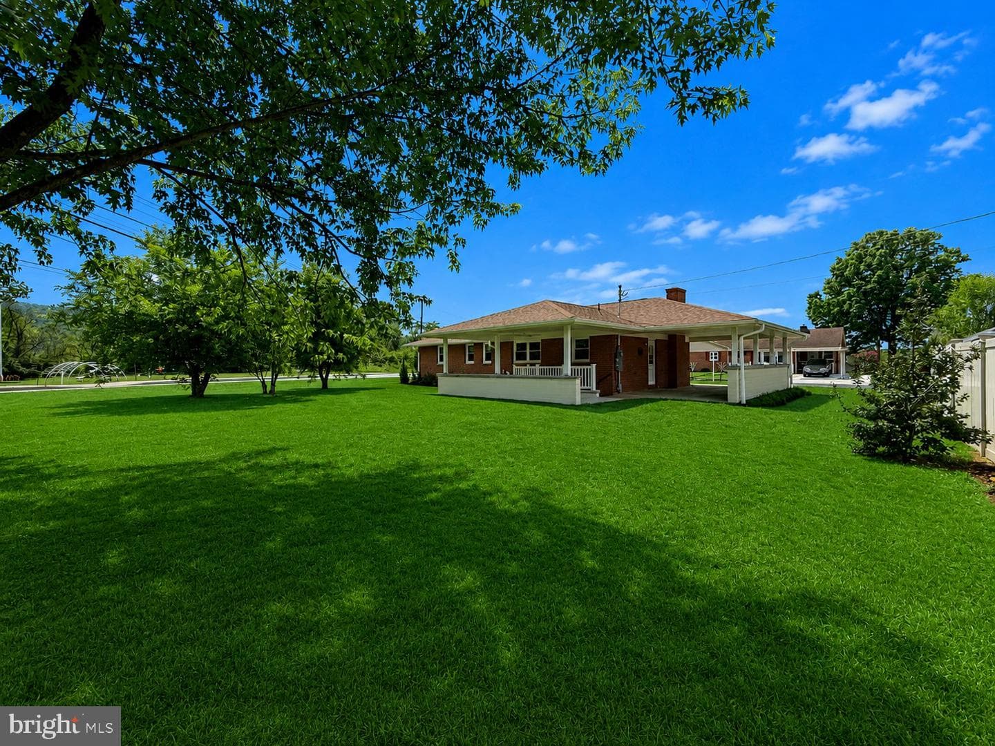 1430 Willow Court photo 31