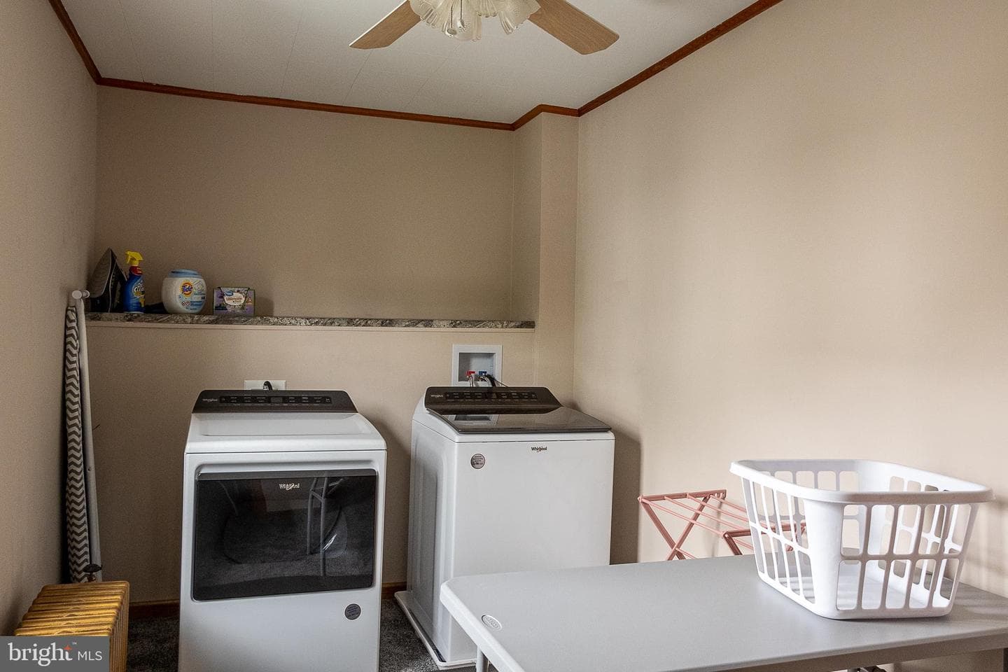 77 W College Avenue photo 28