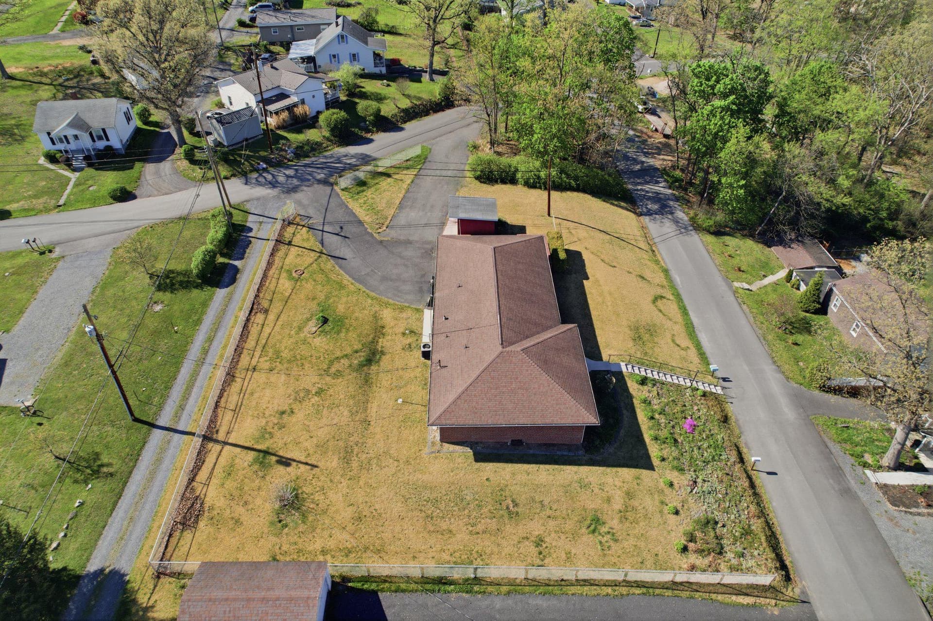 12043 Iris Avenue photo 2